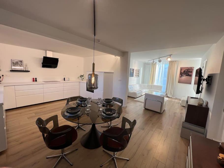 Charmant Appartement Au Look Design 蒙斯 外观 照片